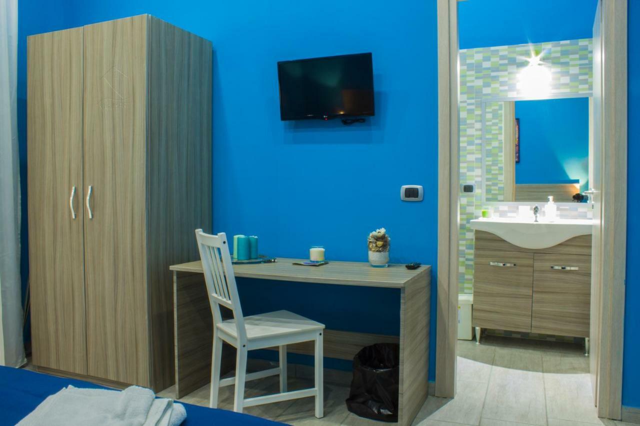 Holiday Naples Art Rooms Εξωτερικό φωτογραφία