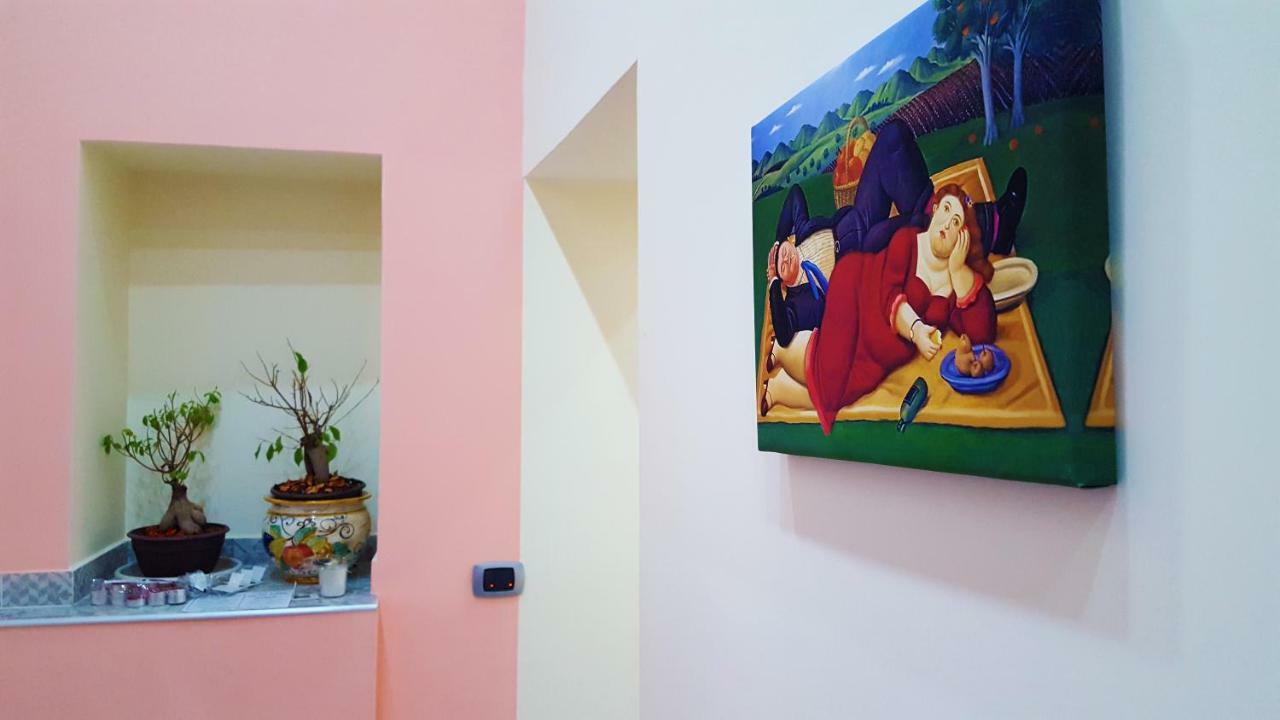 Holiday Naples Art Rooms Εξωτερικό φωτογραφία
