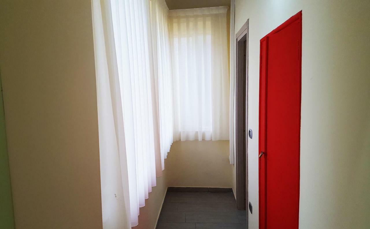 Holiday Naples Art Rooms Εξωτερικό φωτογραφία
